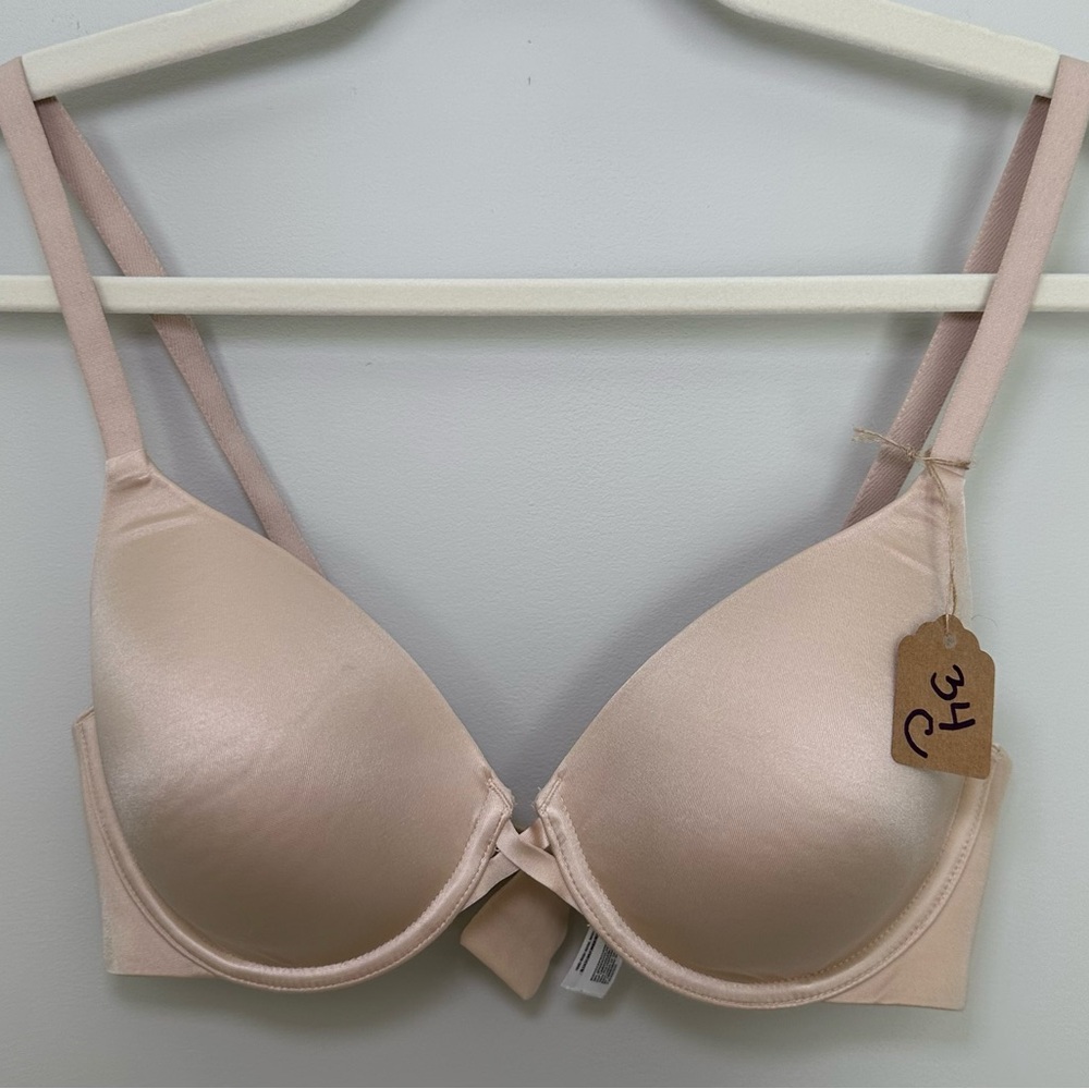 Wacoal bra style number 853220 tan beige‎ neutral underwire light padding 34C